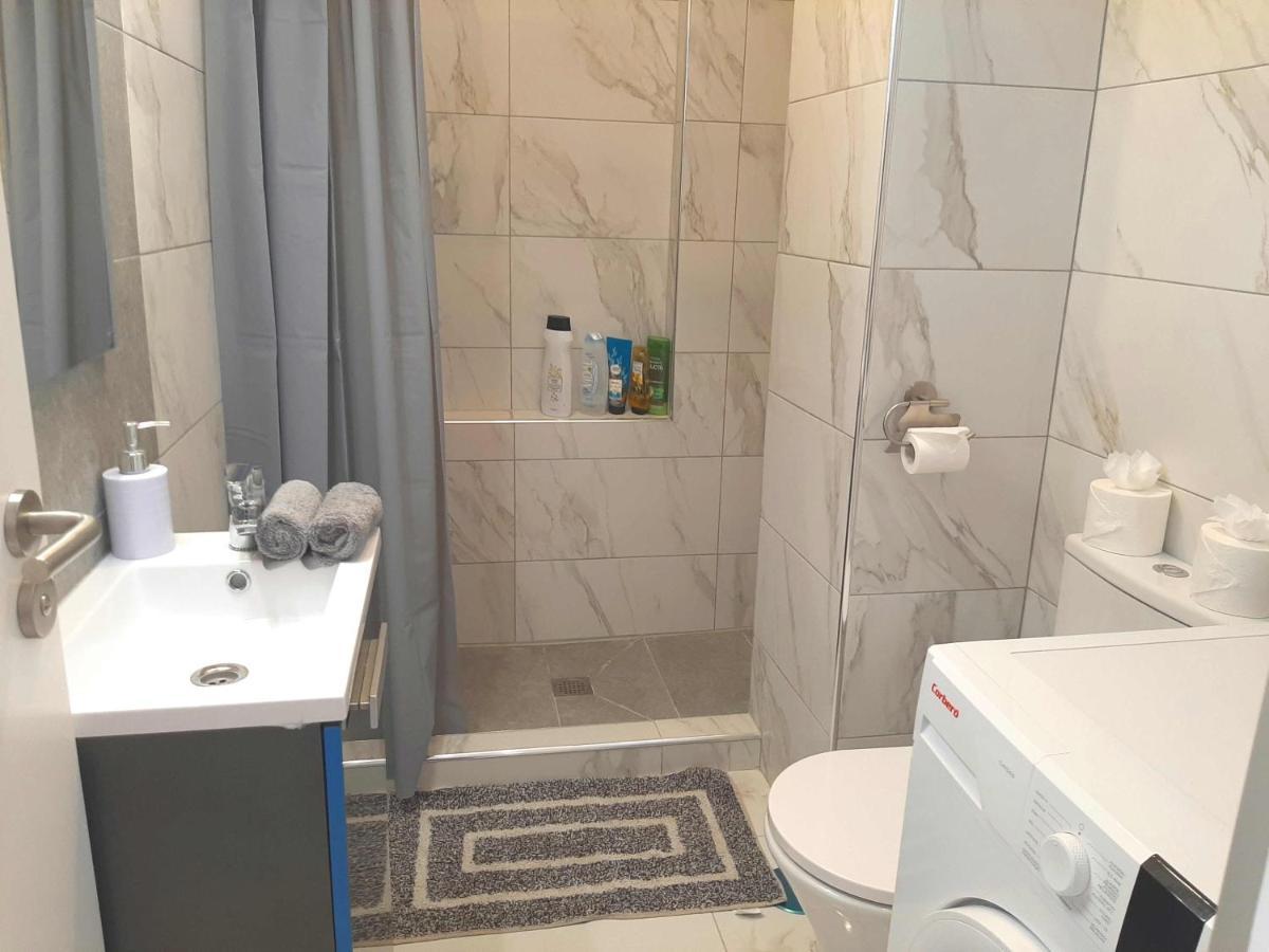 Centrally Located Apartment Close To The Ocean. Arona  Zewnętrze zdjęcie